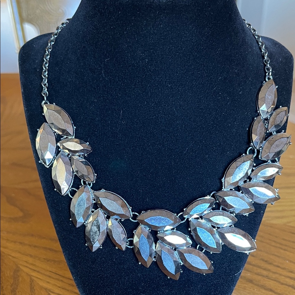 New York & Company Silver Leaf Necklace